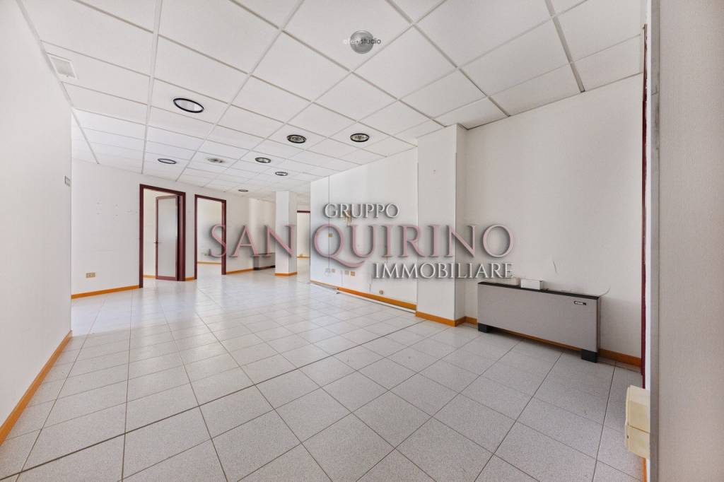 ufficio in vendita a Mirandola