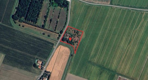 terreno in vendita a Mirandola