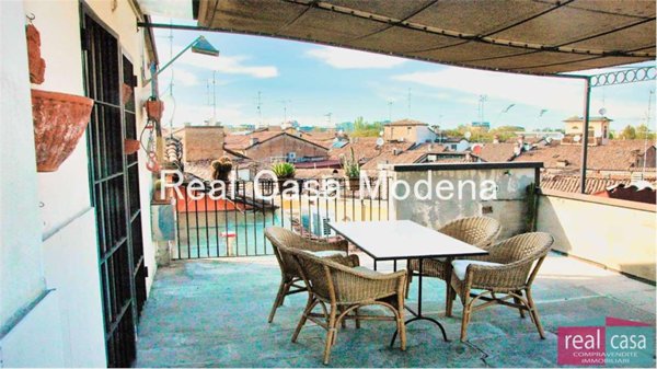 appartamento in affitto a Modena in zona Centro Storico