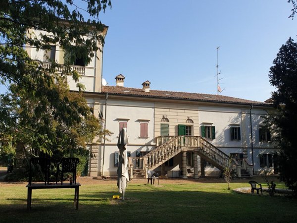 villa in vendita a Modena in zona San Lazzaro / Modena Est