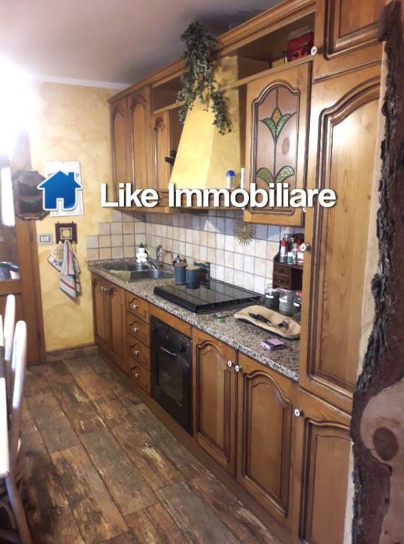 casa indipendente in vendita a Modena in zona San Faustino