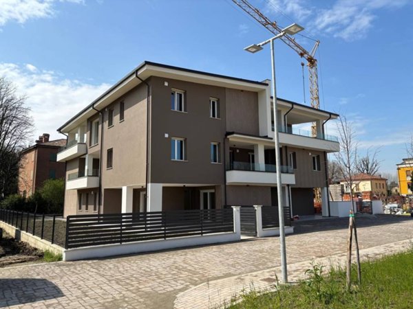 appartamento in vendita a Modena in zona San Donnino