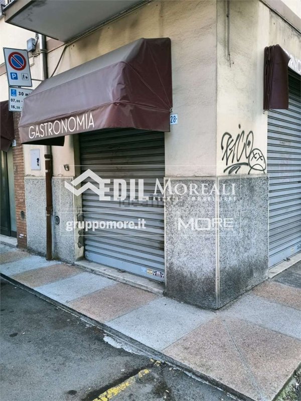 negozio in vendita a Modena in zona San Lazzaro / Modena Est
