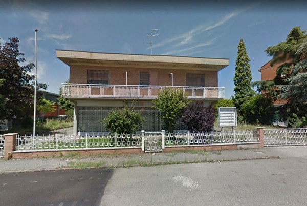 appartamento in vendita a Modena in zona Crocetta