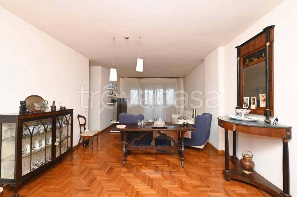 appartamento in vendita a Modena in zona San Faustino