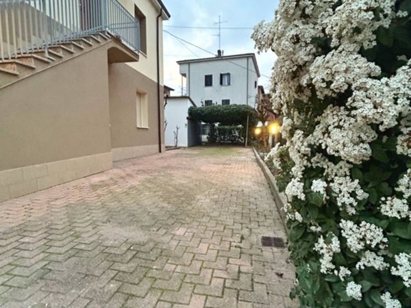 appartamento in vendita a Modena in zona Buon Pastore