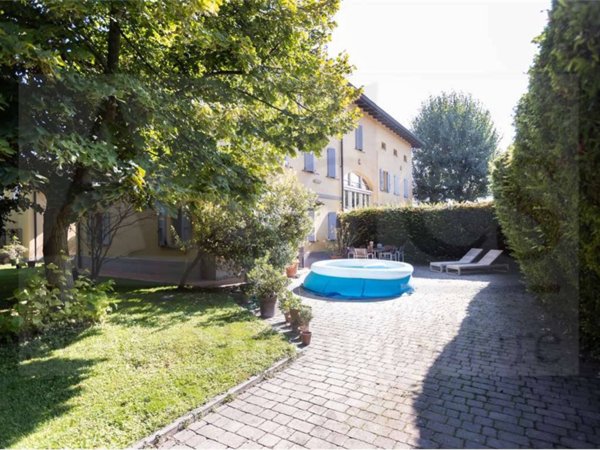 casa indipendente in vendita a Modena in zona Cognento