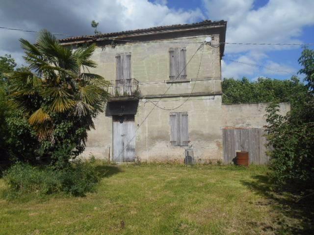 villa in vendita a Modena in zona Centro Storico