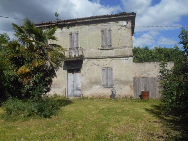 villa in vendita a Modena in zona Centro Storico