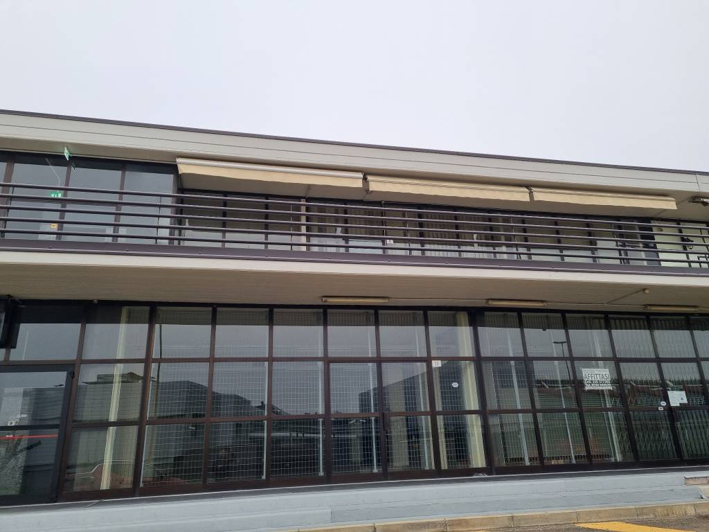 ufficio in vendita a Modena in zona Baggiovara