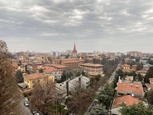 appartamento in vendita a Modena in zona San Damaso