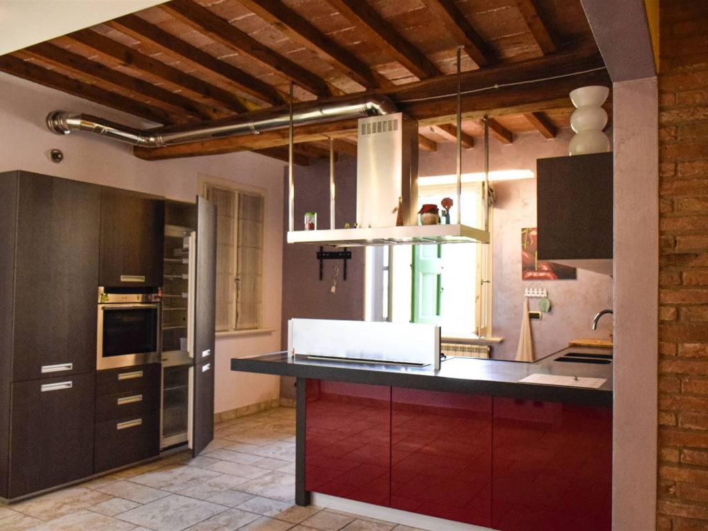 casa indipendente in vendita a Modena in zona Lesignana