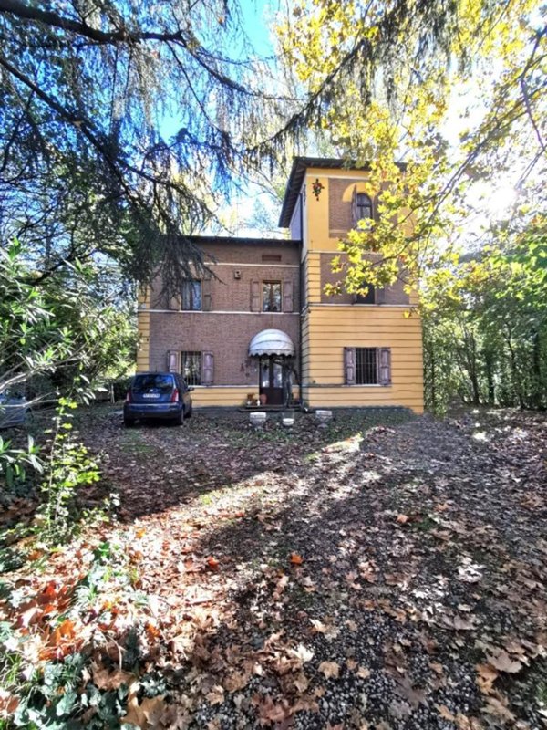 casa indipendente in vendita a Modena in zona San Damaso
