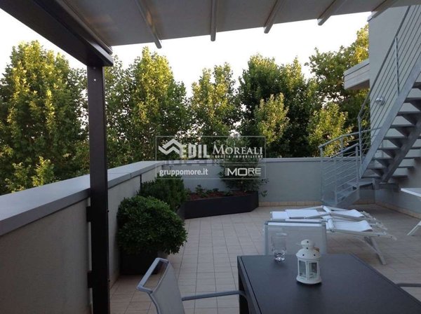 appartamento in vendita a Modena in zona Amendola