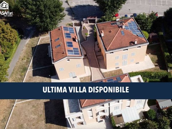 casa indipendente in vendita a Modena in zona San Lazzaro / Modena Est