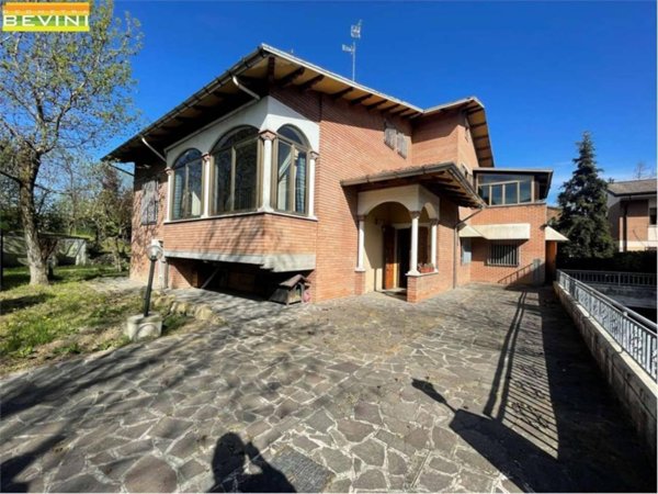 casa indipendente in vendita a Modena in zona Buon Pastore