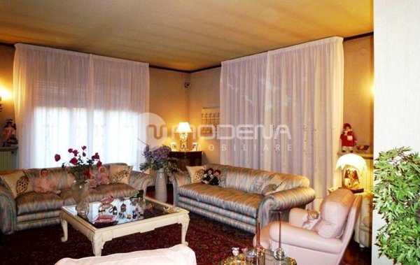 casa indipendente in vendita a Modena in zona San Faustino