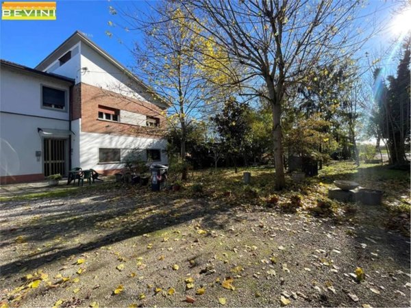 casa indipendente in vendita a Modena in zona San Damaso