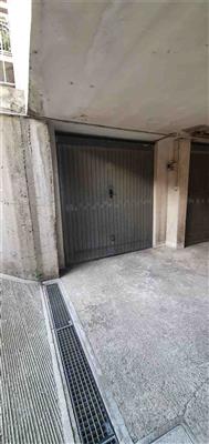 appartamento in vendita a Modena in zona Crocetta