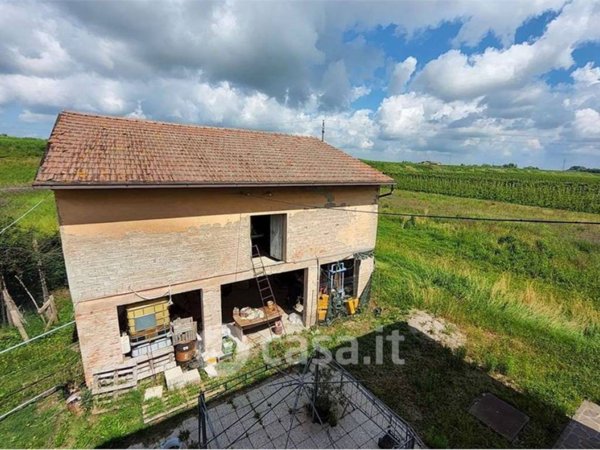 casa indipendente in vendita a Modena in zona San Lazzaro / Modena Est