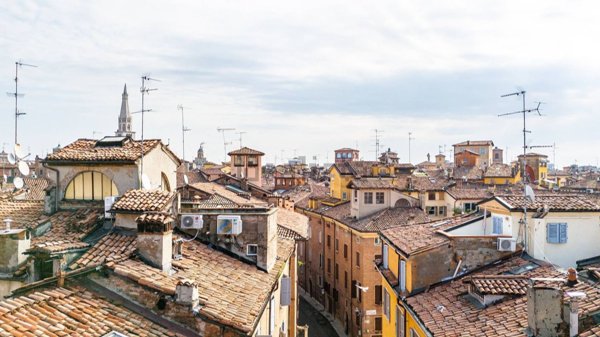 appartamento in affitto a Modena in zona Centro Storico