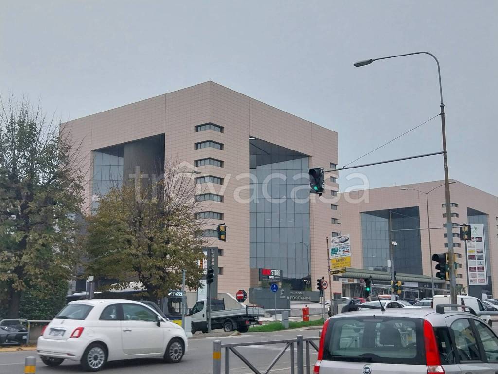 appartamento in vendita a Modena in zona Crocetta