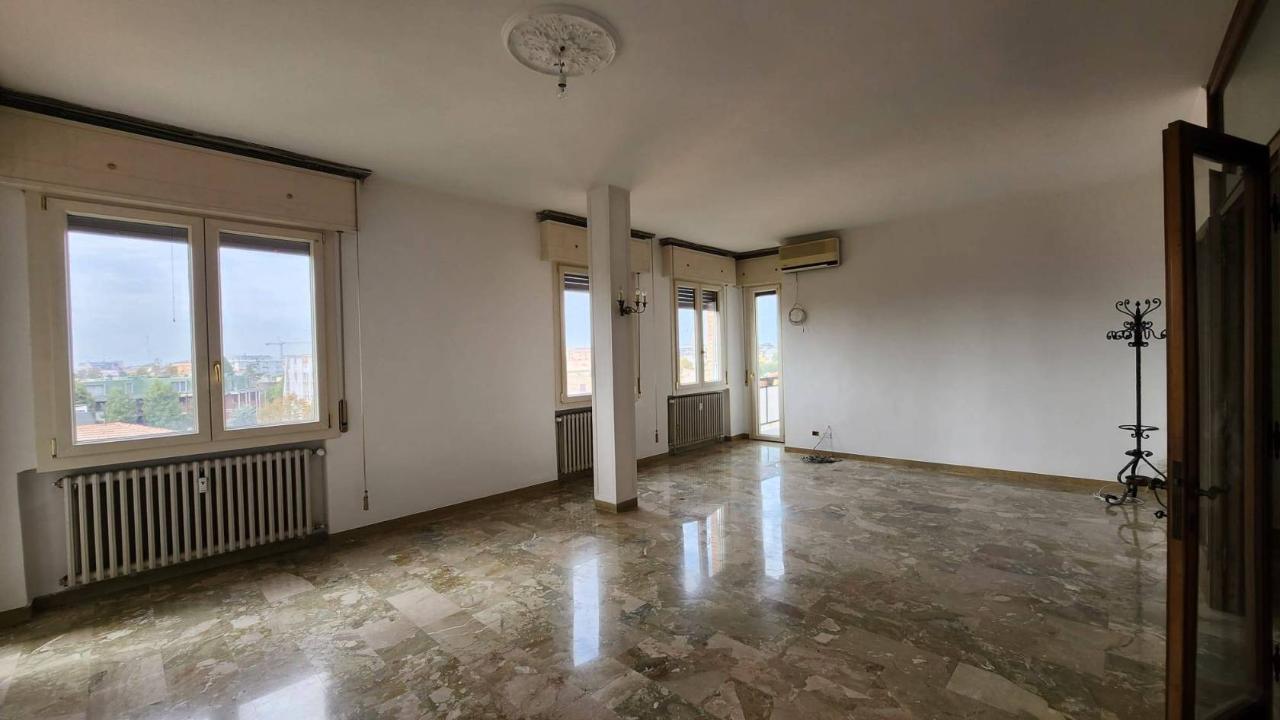 appartamento in vendita a Modena in zona Sant'Agnese