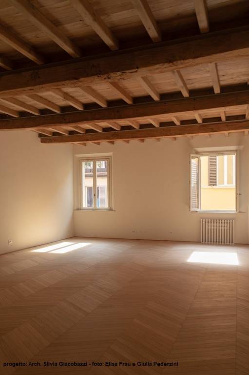 appartamento in vendita a Modena in zona Centro Storico