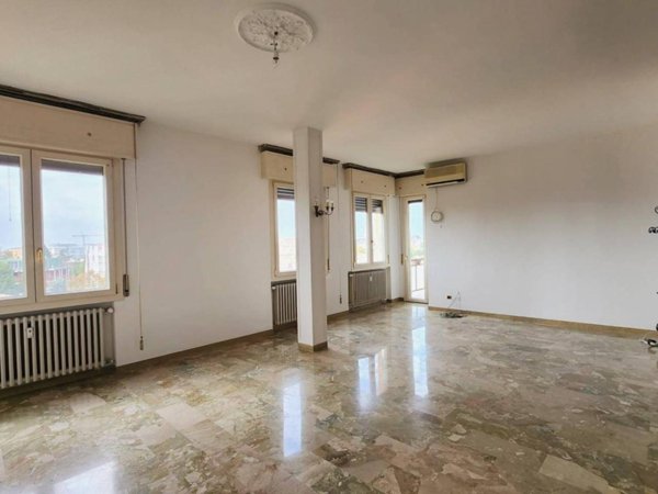 appartamento in vendita a Modena in zona San Damaso