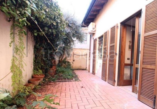 casa indipendente in vendita a Modena in zona Buon Pastore