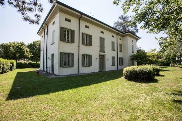 casa indipendente in vendita a Modena in zona Cognento