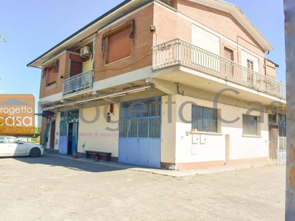 casa indipendente in vendita a Modena in zona San Damaso