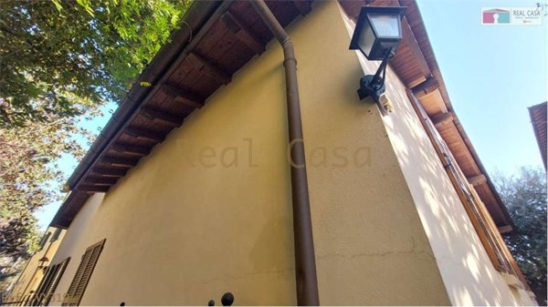 casa indipendente in vendita a Modena in zona Centro Storico