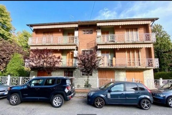 casa indipendente in vendita a Modena in zona San Faustino