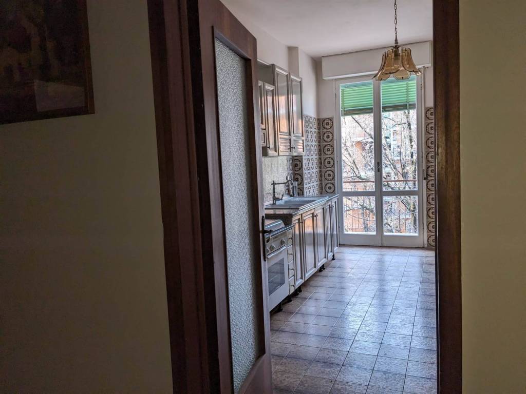 appartamento in vendita a Modena in zona San Lazzaro / Modena Est