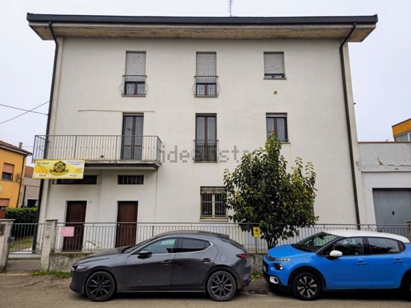 appartamento in vendita a Modena in zona San Faustino