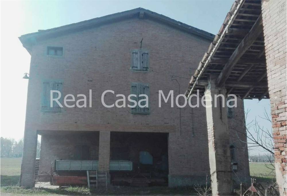 casa indipendente in vendita a Modena in zona Marzaglia