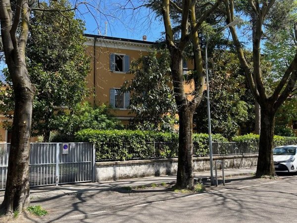 appartamento in vendita a Modena in zona San Lazzaro / Modena Est