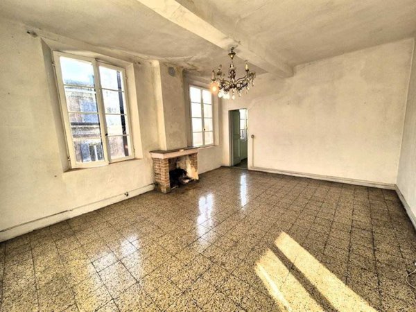 appartamento in vendita a Modena in zona Centro Storico