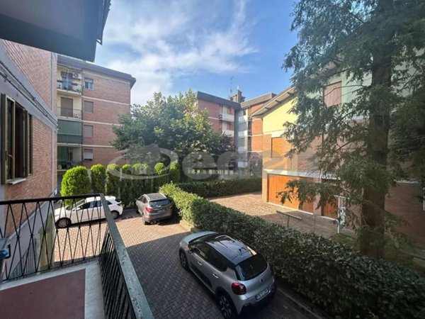 appartamento in vendita a Modena in zona San Faustino