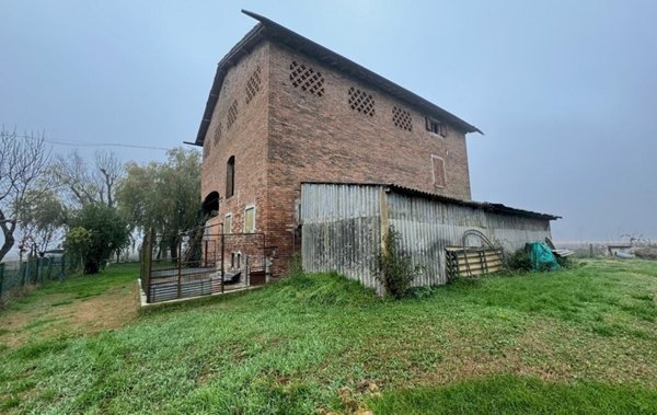 casa indipendente in vendita a Modena
