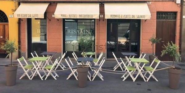 locale commerciale in vendita a Modena in zona Centro Storico