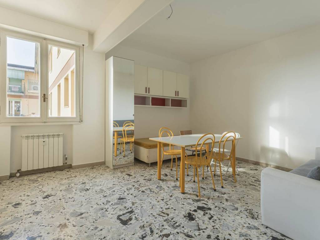 appartamento in vendita a Modena in zona San Lazzaro / Modena Est