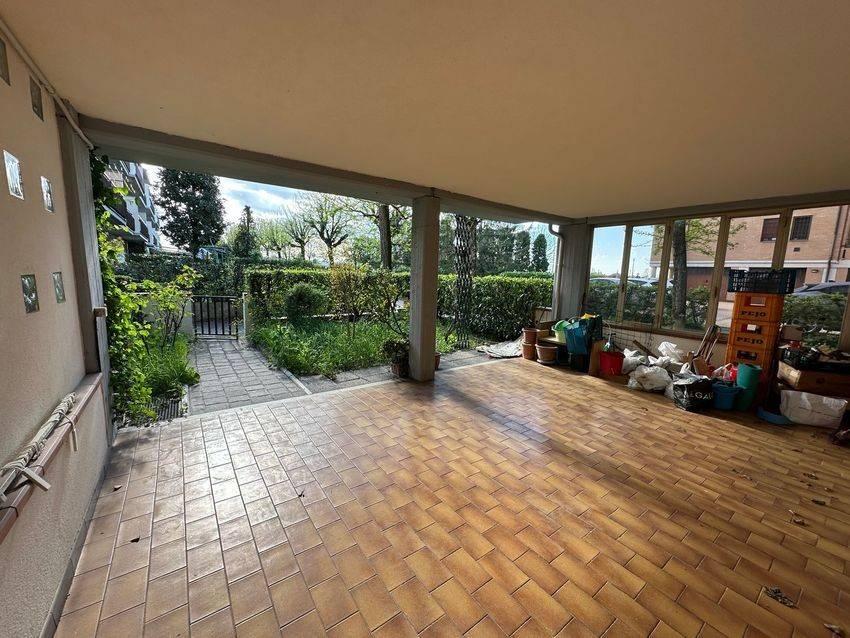 casa indipendente in vendita a Modena in zona Baggiovara