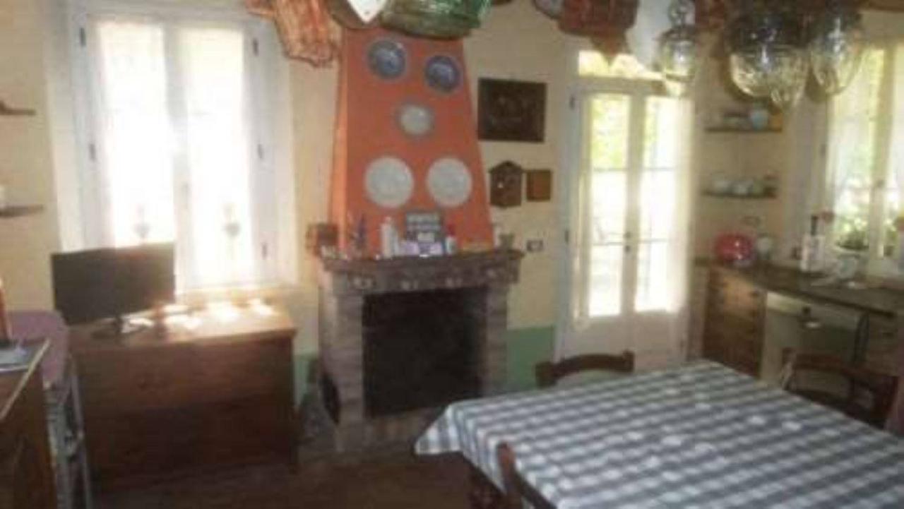 casa indipendente in vendita a Modena in zona Lesignana