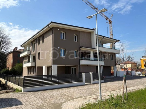 appartamento in vendita a Modena in zona San Donnino
