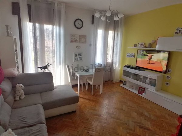 appartamento in vendita a Modena in zona San Lazzaro / Modena Est