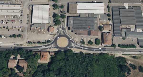 locale di sgombero in vendita a Modena in zona Crocetta