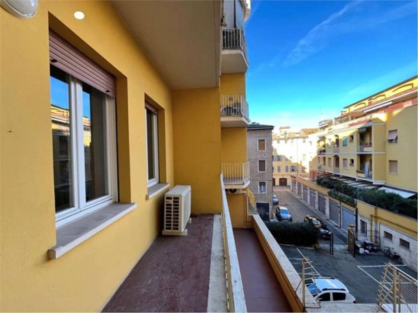 appartamento in vendita a Modena in zona Centro Storico