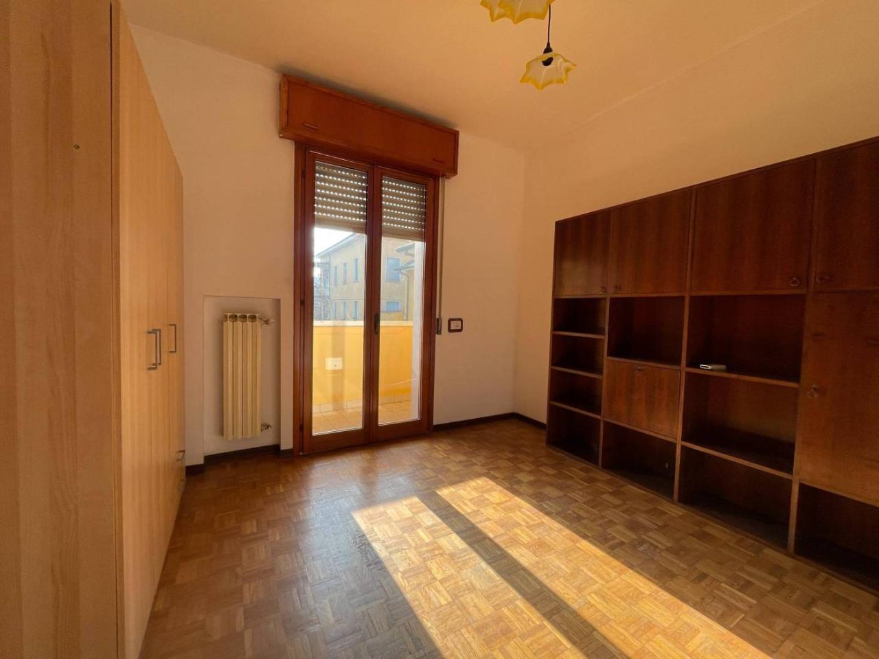 casa indipendente in vendita a Modena in zona San Cataldo